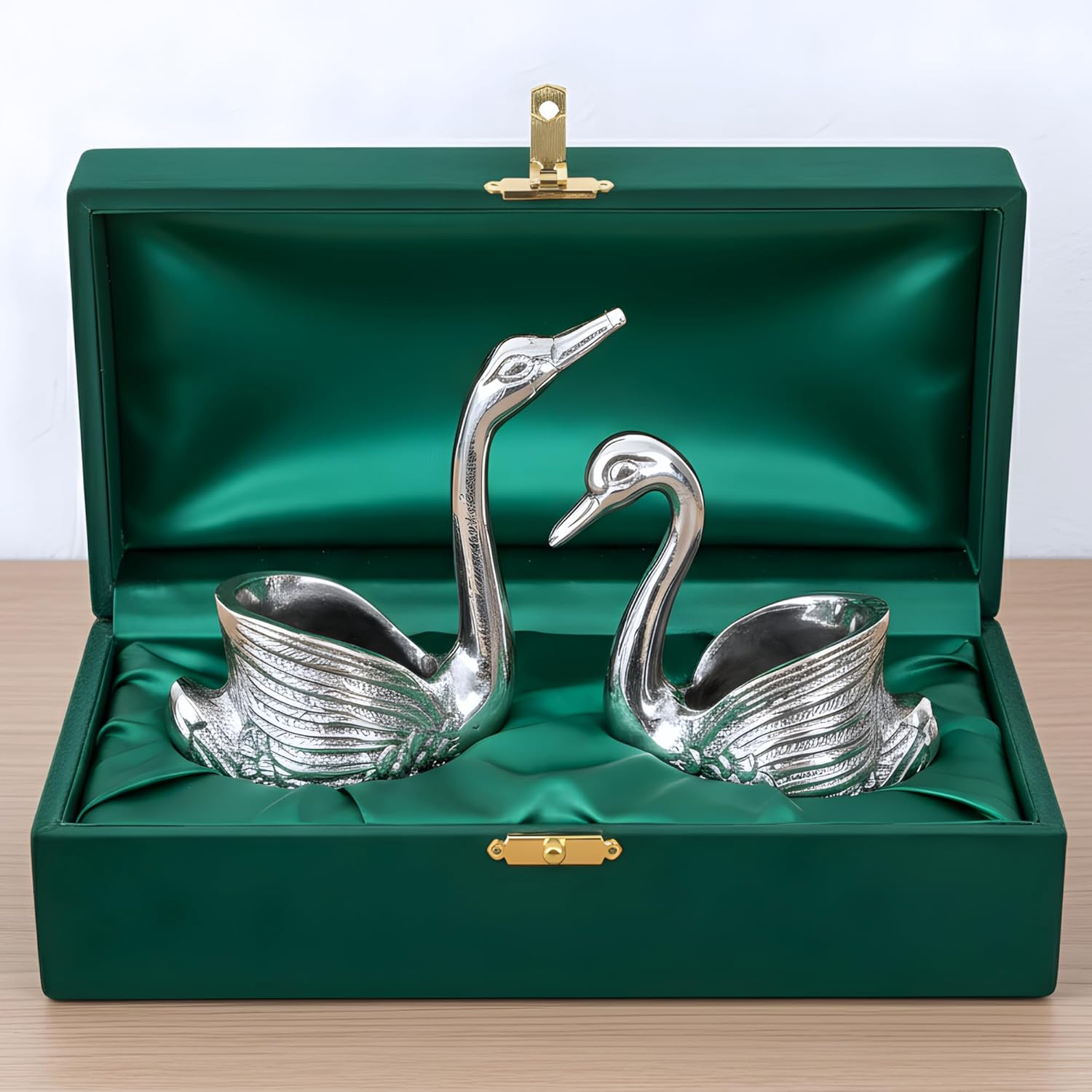 Swan Pair Silver-Plated Idol (4") Main image