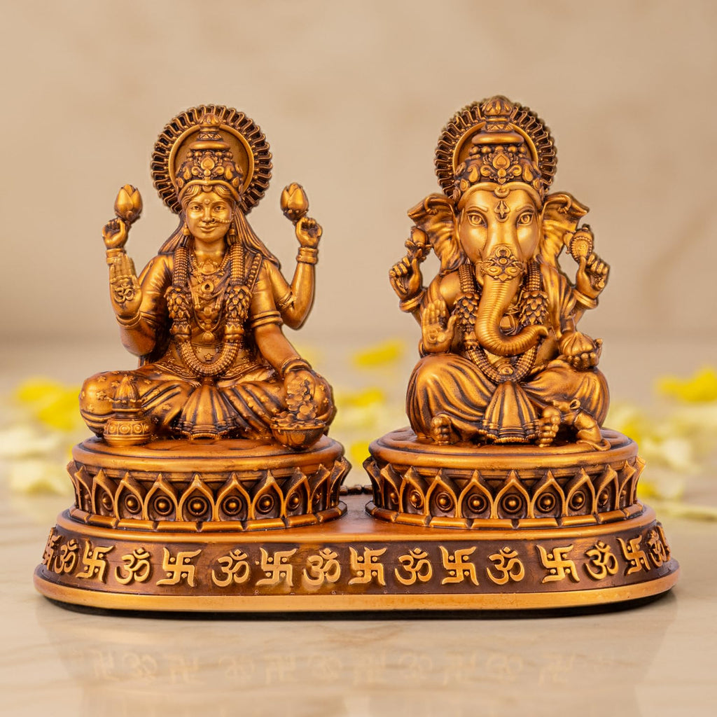 999 silver-plated Lakshmi Ganesh set craftsmanship detail