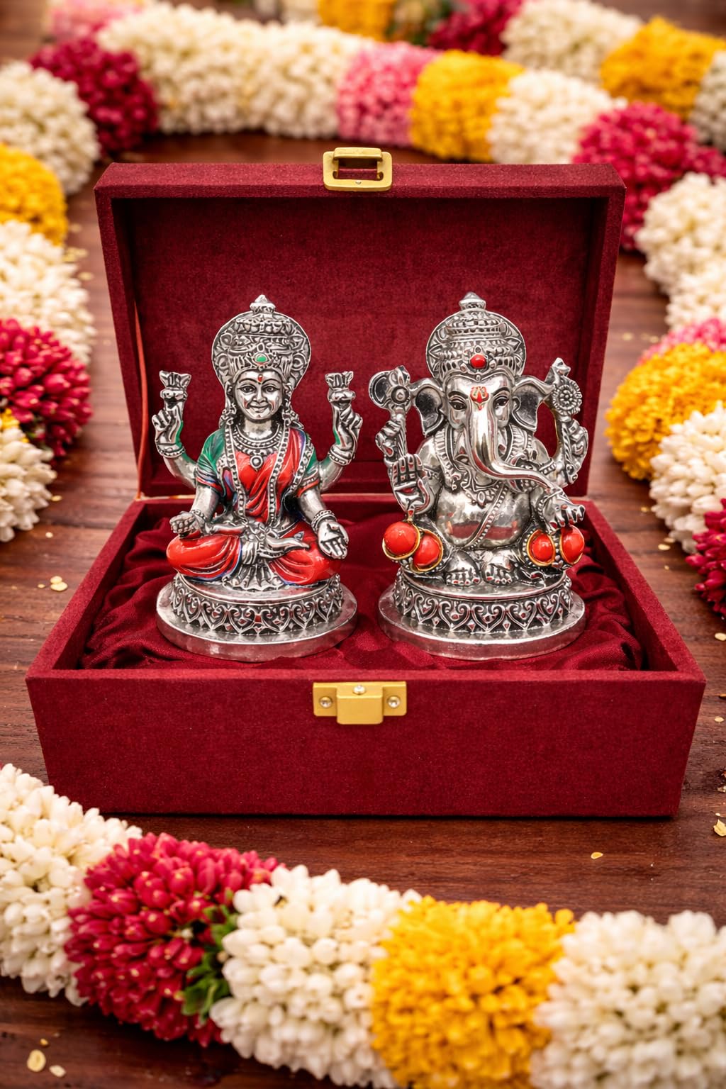 Lakshmi Ganesh idol set presented as a Diwali and housewarming gift
